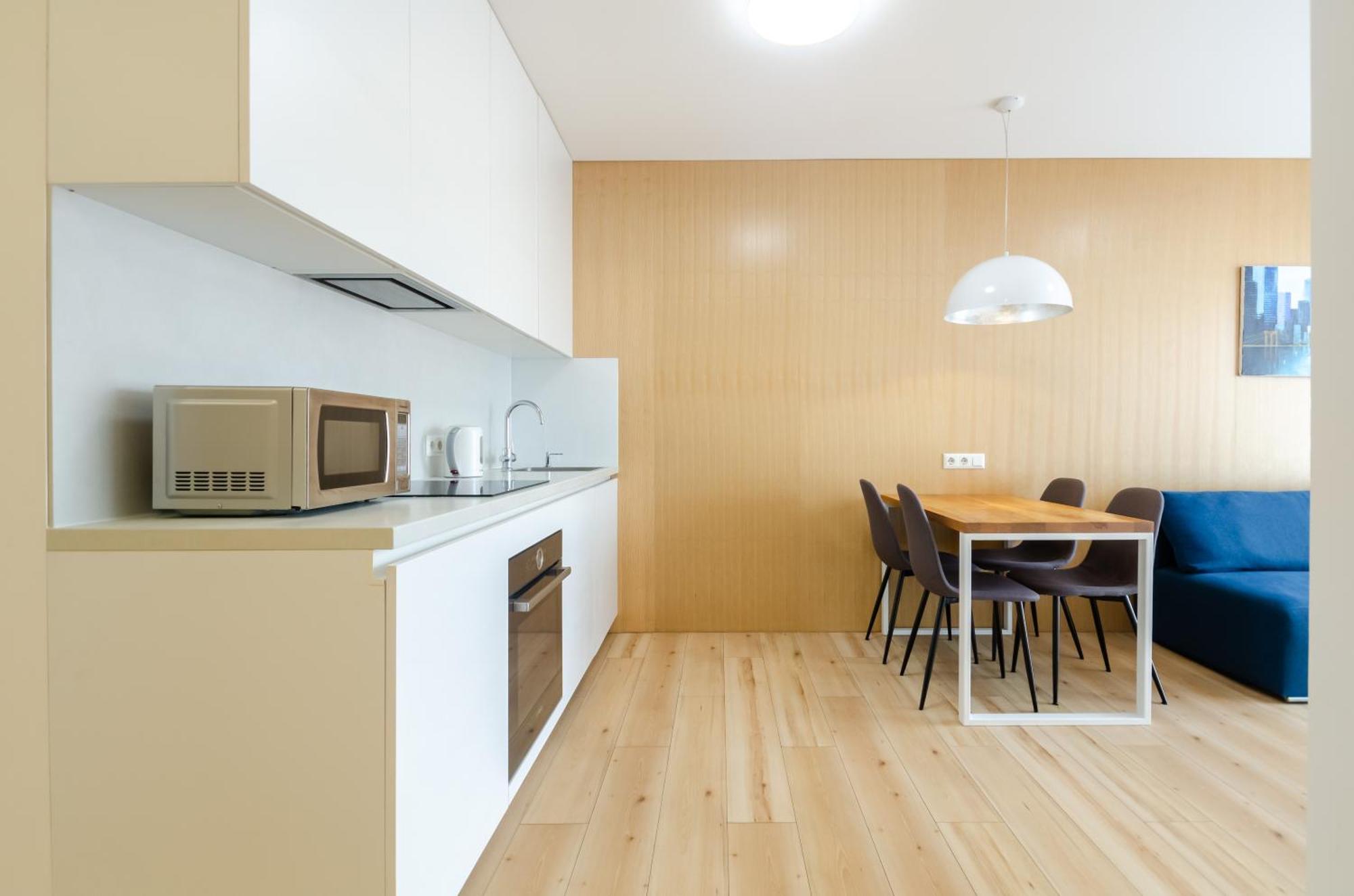 Petrovdom 234-241-86-96 In City View Apartments At Rc Kvartet,Near Central Railway Station كييف المظهر الخارجي الصورة
