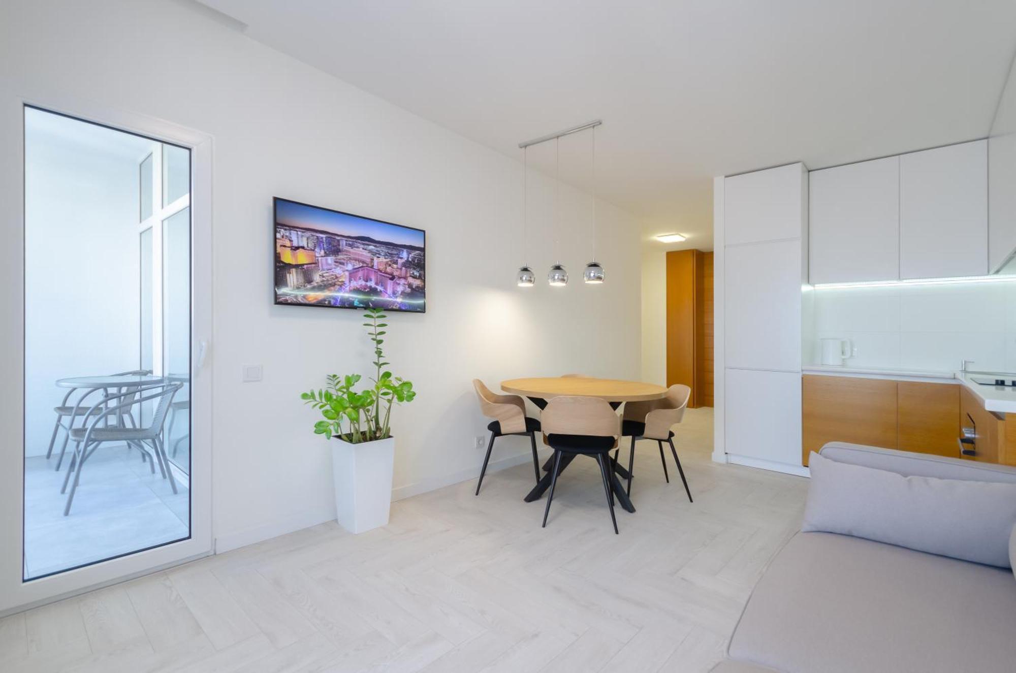 Petrovdom 234-241-86-96 In City View Apartments At Rc Kvartet,Near Central Railway Station كييف المظهر الخارجي الصورة