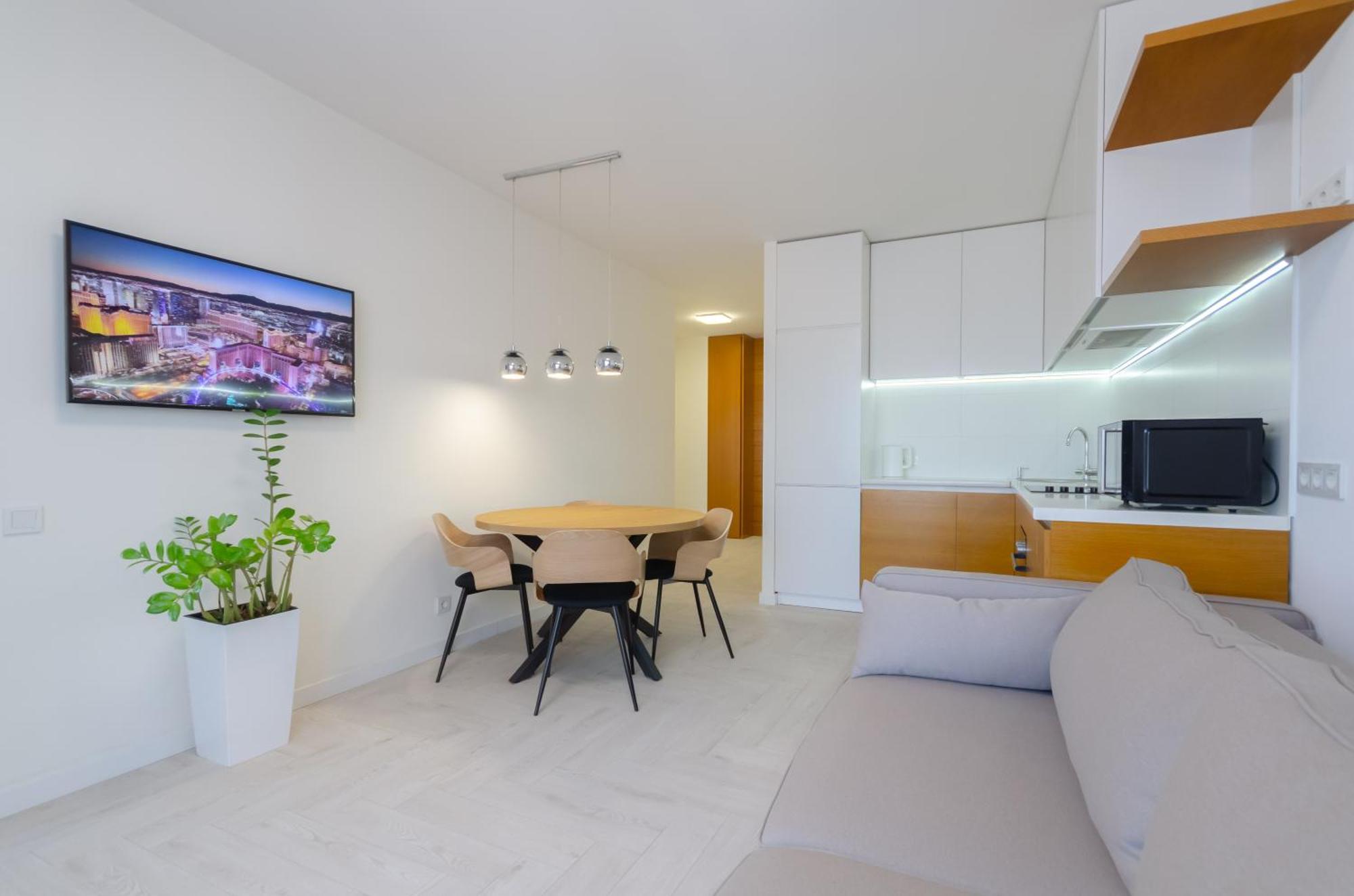 Petrovdom 234-241-86-96 In City View Apartments At Rc Kvartet,Near Central Railway Station كييف المظهر الخارجي الصورة